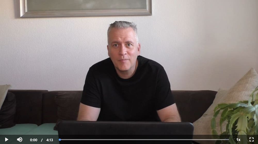 Youtube KI MoneyMaker Masterclass Simon Heinen
